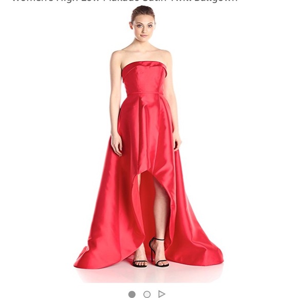 Beautiful Mac Duggal Red Gown STUNNING LIKE NEW